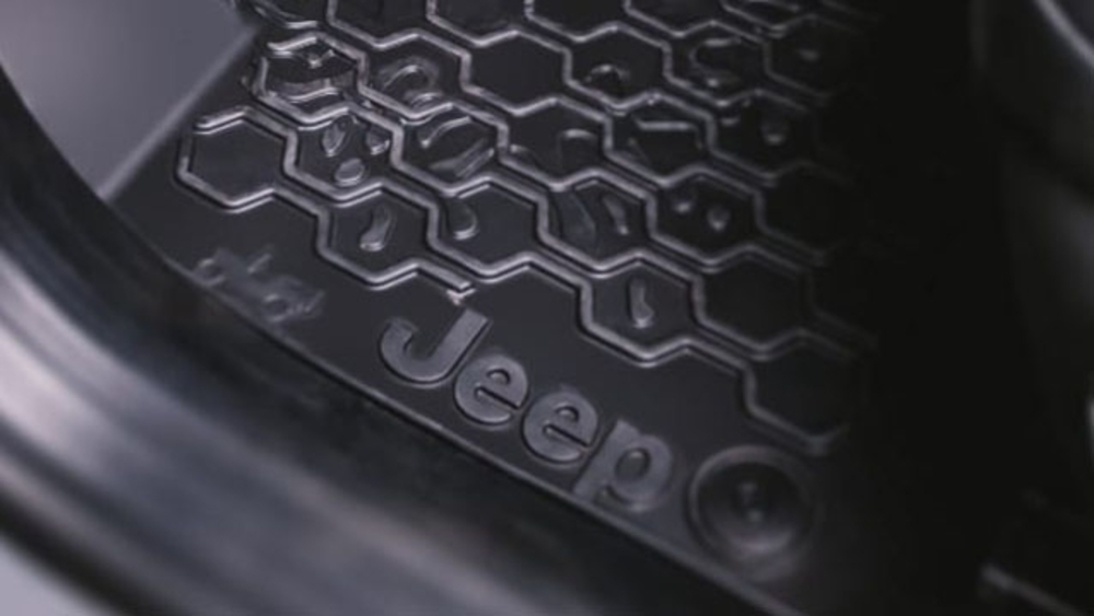 Tapete de bordas elevadas Renegade