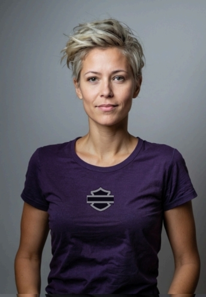 galeria CAMISETA FEMININA NACIONAL HEAVY 2.0 BASIC METALLIC WINGS