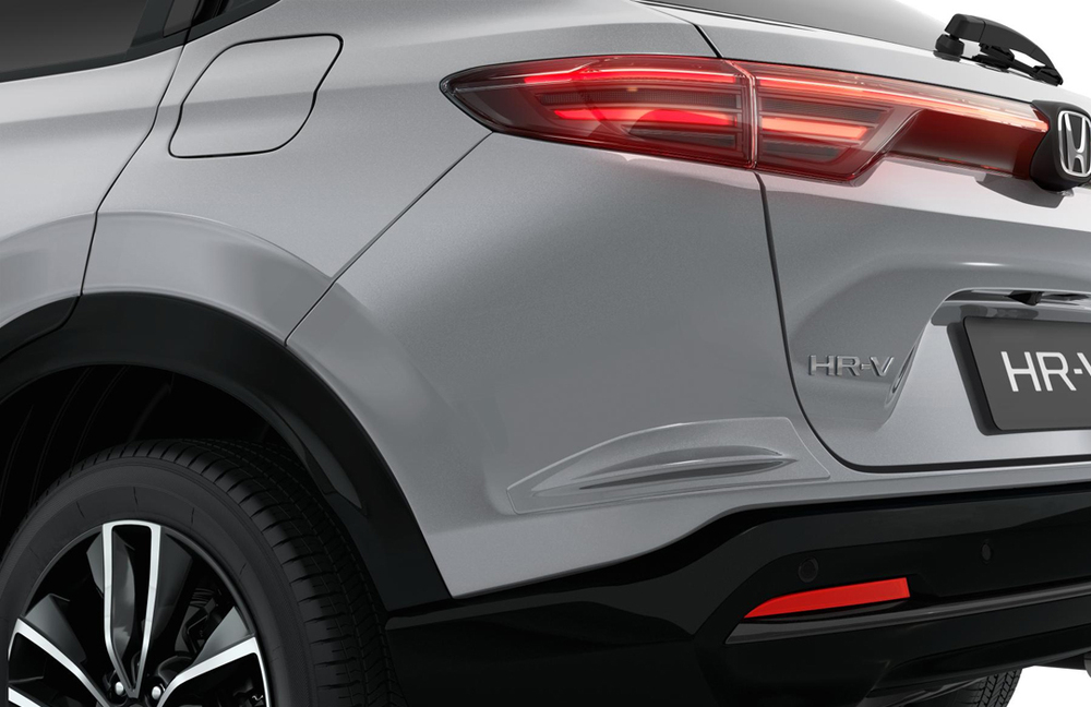 galeria PROTETOR LATERAL DE PARA-CHOQUE TRASEIRO - Prata platinum metálico