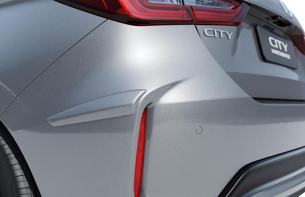 galeria PROTETOR LATERAL DE PARA-CHOQUE TRASEIRO - Prata platinum metálico