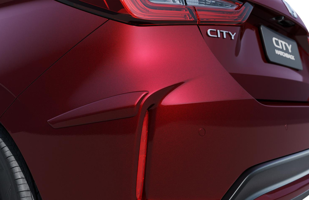 galeria PROTETOR LATERAL DE PARA-CHOQUE TRASEIRO - Vermelho supernova