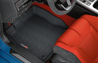 TAPETE DE CARPETE COM BORDAS ELEVADAS