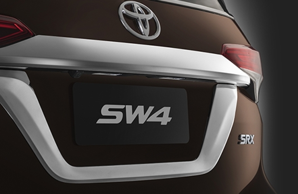 galeria Aplique cromado da tampa de porta-malas