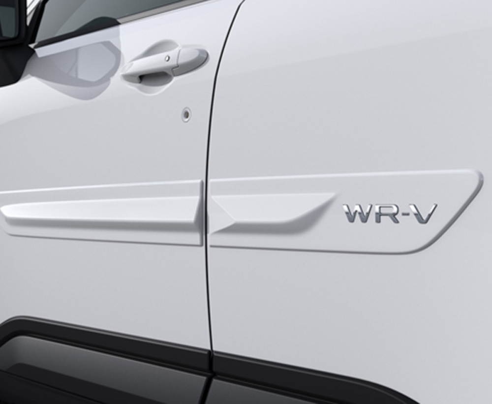 galeria FRISO DE PORTAS COM LOGO BRANCO TAFETÁ S