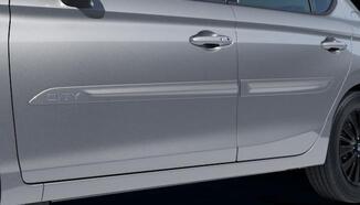 FRISO DE PORTAS COM LOGO CROMADO Prata platinum metálico