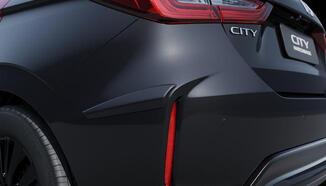 "PROTETOR LATERAL DE PARA-CHOQUE TRASEIRO SEM PINTURA"