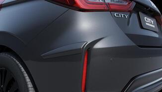 PROTETOR LATERAL DE PARA-CHOQUE TRASEIRO Cinza basalto metálico