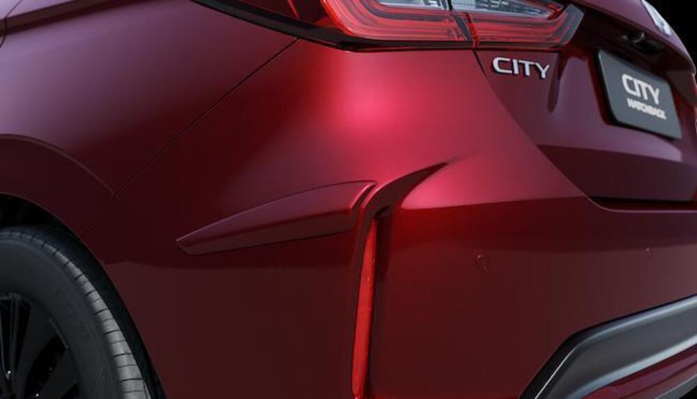 galeria PROTETOR LATERAL DE PARA-CHOQUE TRASEIRO Vermelho supernova