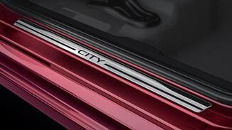 PROTETOR DE SOLEIRA EM RESINA