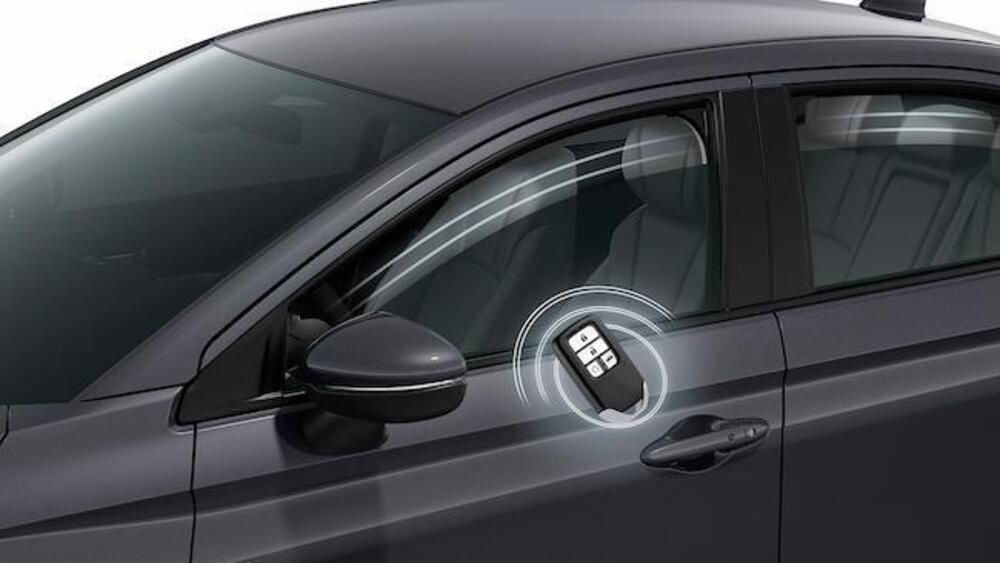 galeria AUTOMATIZADOR DE VIDROS (Rebatimento dos retrovisores com 1 toque nas versões que possuem esta função)