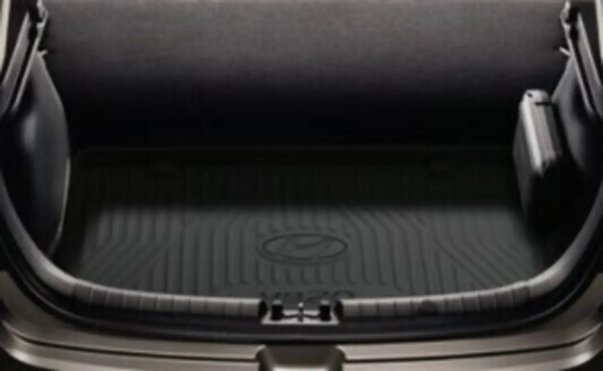 galeria TAPETE ABANDEJADO DE PORTA-MALAS