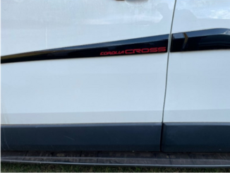 FRISO LATERAL PRETO E VERMELHO