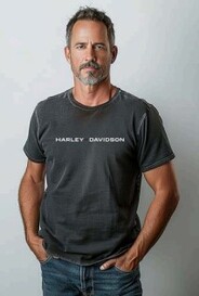 CAMISETA MASCULINA NACIONAL CLASSIC HORIZONTAL GRAY