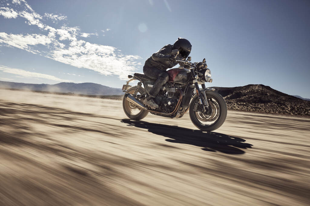 Triumph Speed Twin 1200