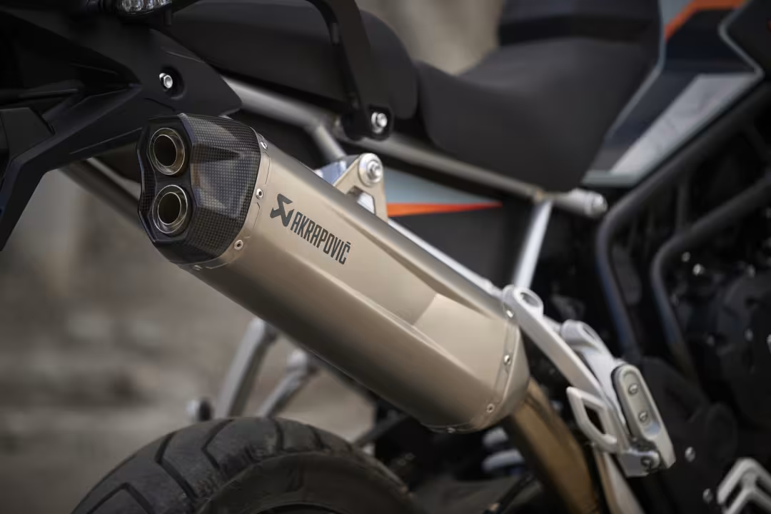 escapamento Akrapovic Triumph Tiger 900 Alpine Edition