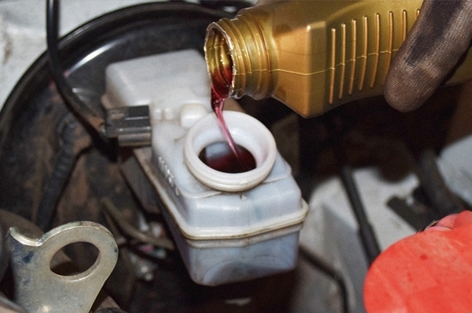 Troca de Fluído de Freio