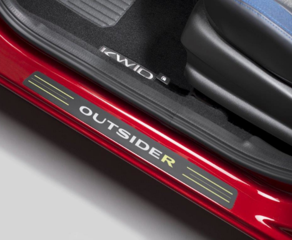 Soleira de Porta Kwid Outsider