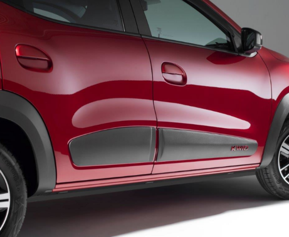 JG. Friso Lateral Kwid Sem Pintura com Emblema 