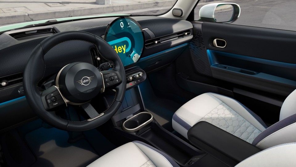 MINI COOPER S é na Autokraft.