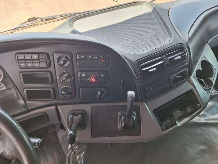 galeria Actros
