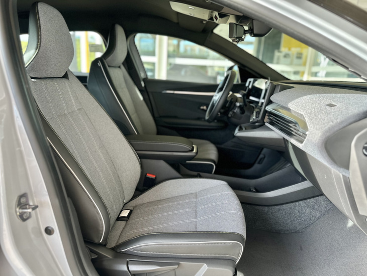 galeria Megane E-Tech