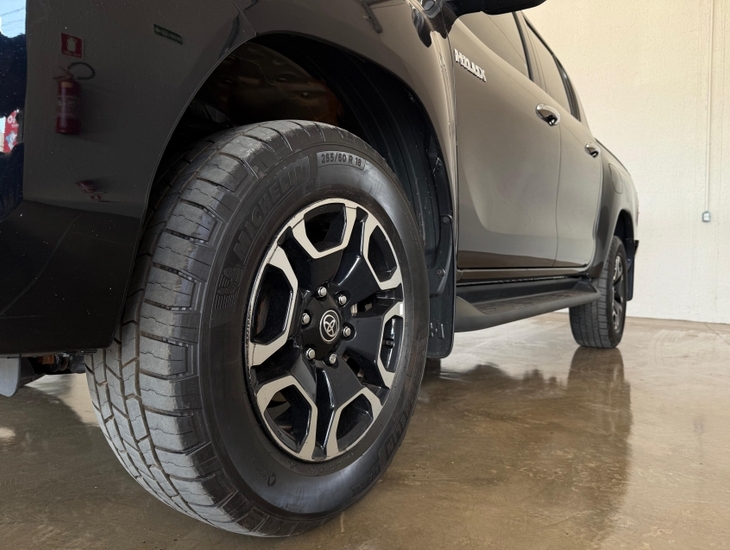 galeria HILUX