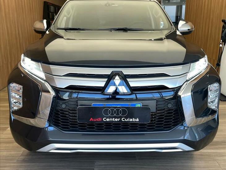 galeria PAJERO SPORT