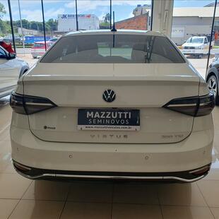 Volkswagen VIRTUS 1.0 200 TSI HIGHLINE AUTOMÁTICO