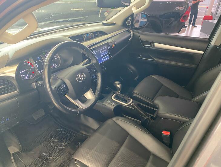 galeria HILUX