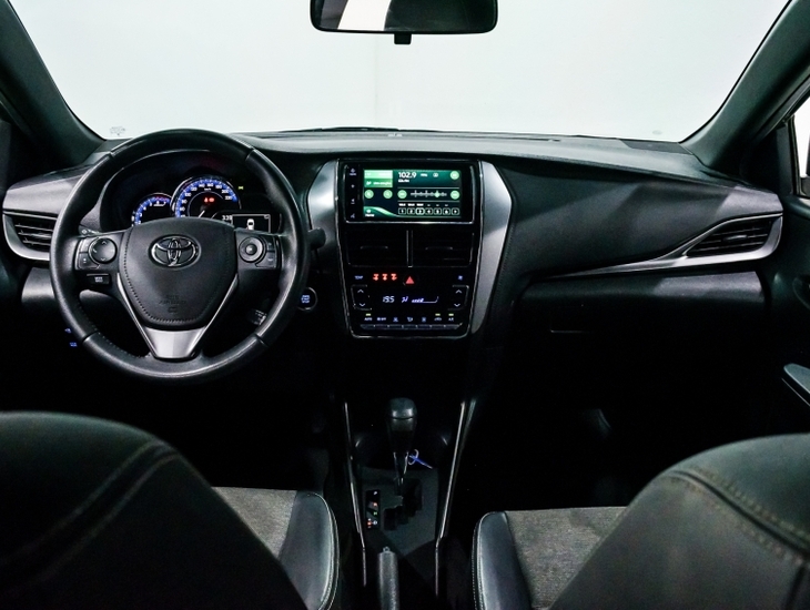 galeria YARIS