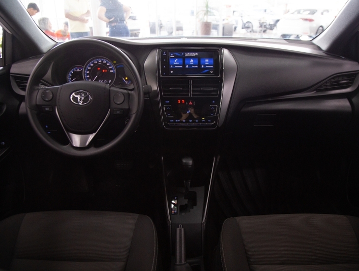 galeria YARIS