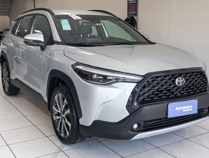 galeria COROLLA CROSS
