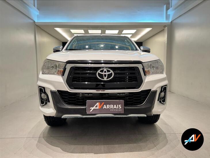galeria HILUX