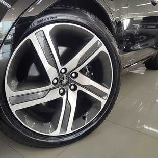 Land Rover Discovery Metropolitan Edition 3.0