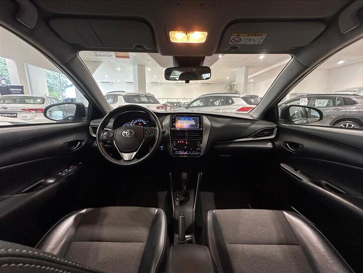 galeria YARIS