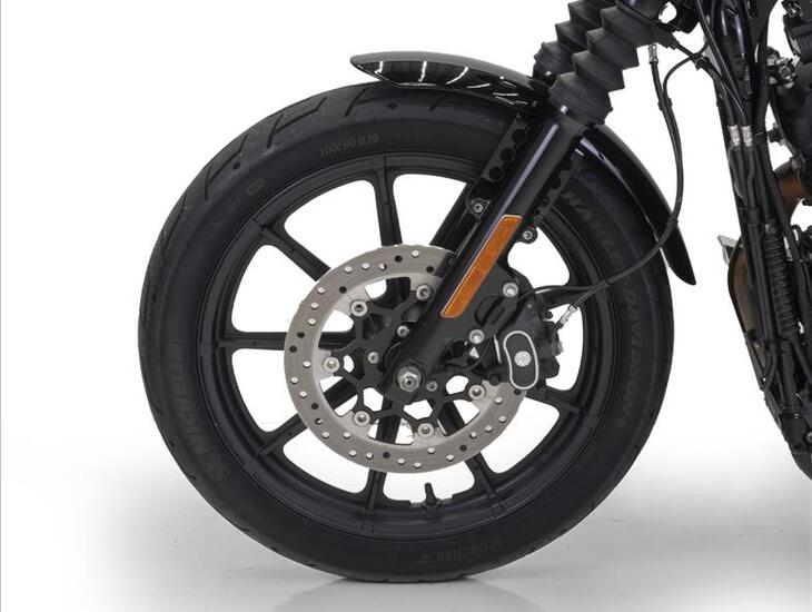 galeria SPORTSTER IRON 1200