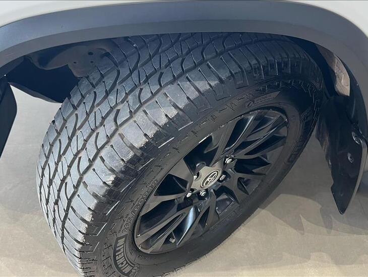 galeria HILUX