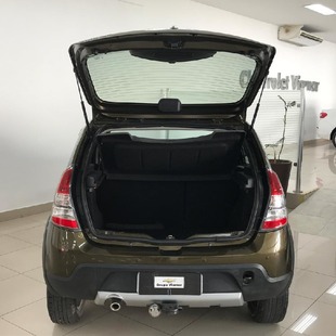 Renault SANDERO 1.6 STEPWAY 8V FLEX 4P MANUAL
