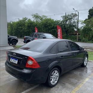 Ford FOCUS 2.0 GLX 16V FLEX 4P MANUAL