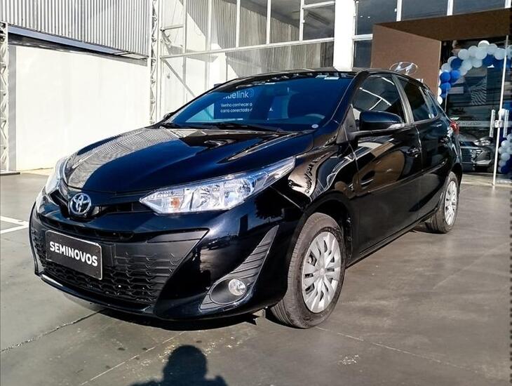 galeria YARIS