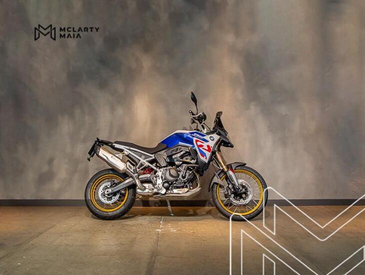 galeria F 900