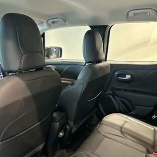 Jeep Renegade Longitude T270 1.3 Turbo 4x2