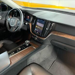Volvo XC60 2.0 T8 RECHARGE PLUS AWD GEARTRONIC