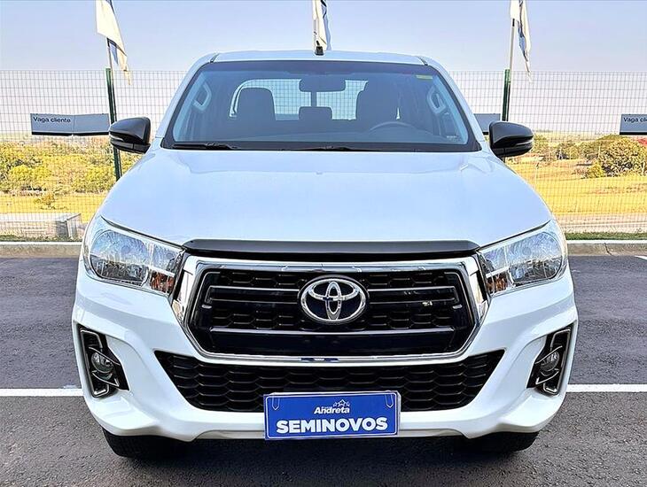 galeria HILUX