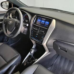 Toyota YARIS 1.3 16V FLEX XL PLUS TECH MULTIDRIVE