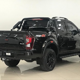 Nissan FRONTIER 2.3 16V TURBO DIESEL PRO4X CD 4X4 AUTOMÁTICO