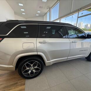 Jeep COMMANDER 1.3 T270 TURBO FLEX OVERLAND AT6