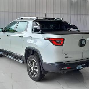 Fiat TORO 2.0 16V TURBO DIESEL RANCH 4WD AT9