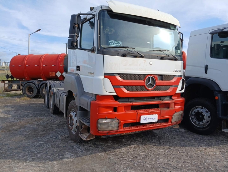 galeria MERCEDES-BENZ/AXOR 3344 S
