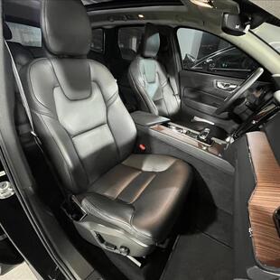 Volvo XC60 2.0 T8 RECHARGE PLUS AWD GEARTRONIC